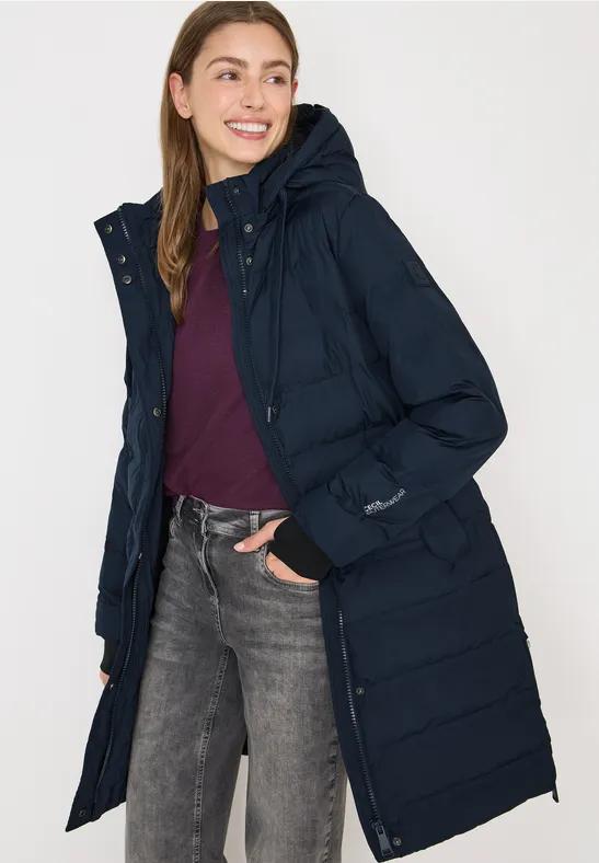 Mantel mit verklebten Nähten