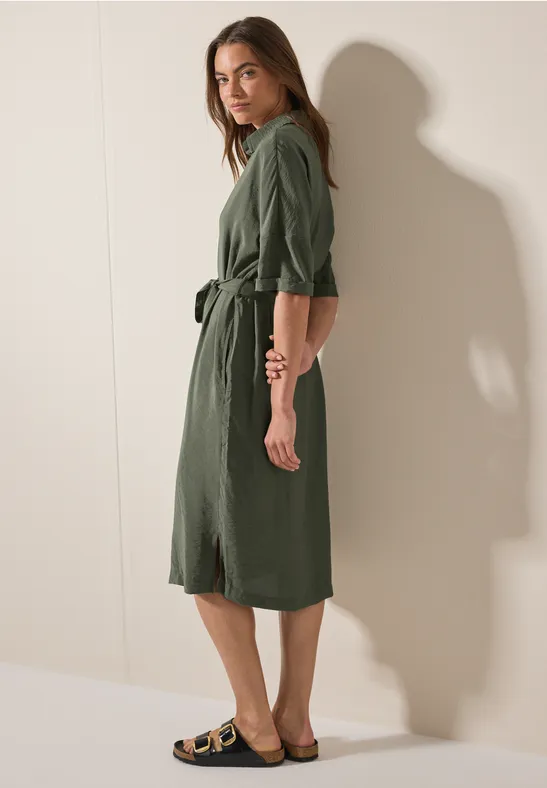 Midikleid mit Hemdkragen