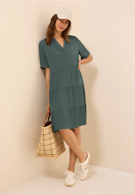 Strukturkleid mit Volants