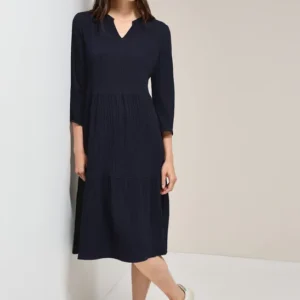 Seersucker-Kleid mit Volants