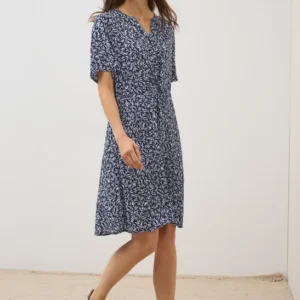 Gemustertes Strukturkleid